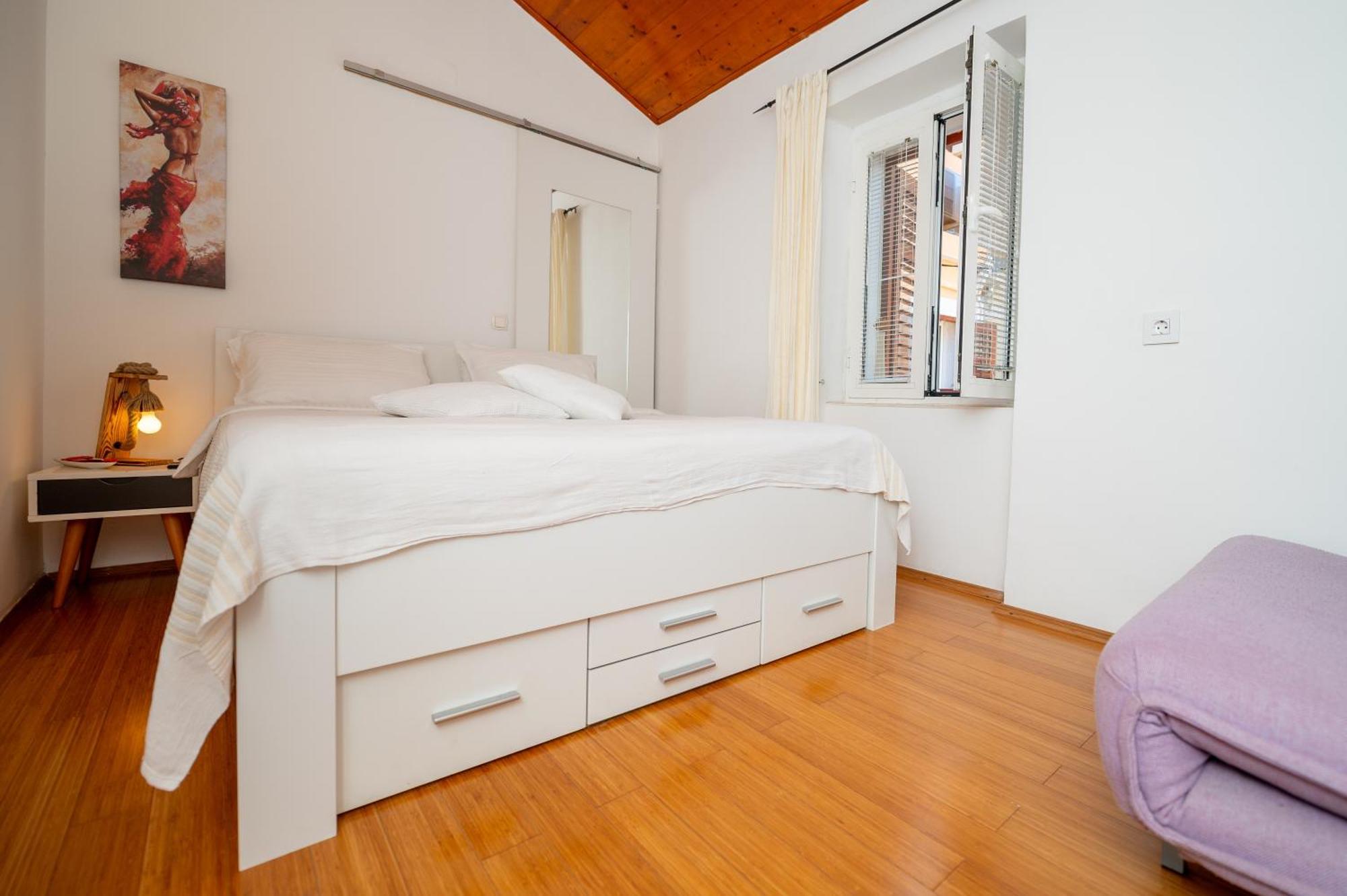 Apartments Vitoria Mali Lošinj Exterior foto